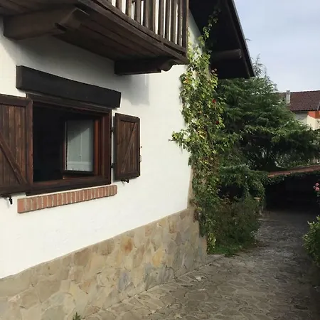 Delle Rose Villa Bossolasco